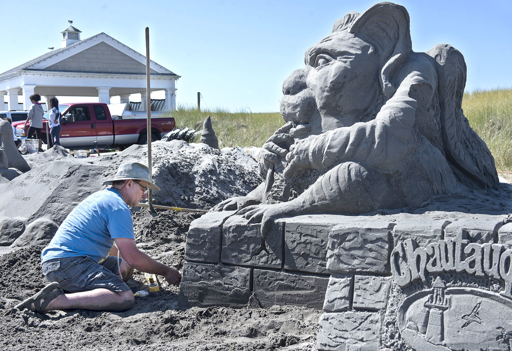 The sandsation that's sweeping the nation